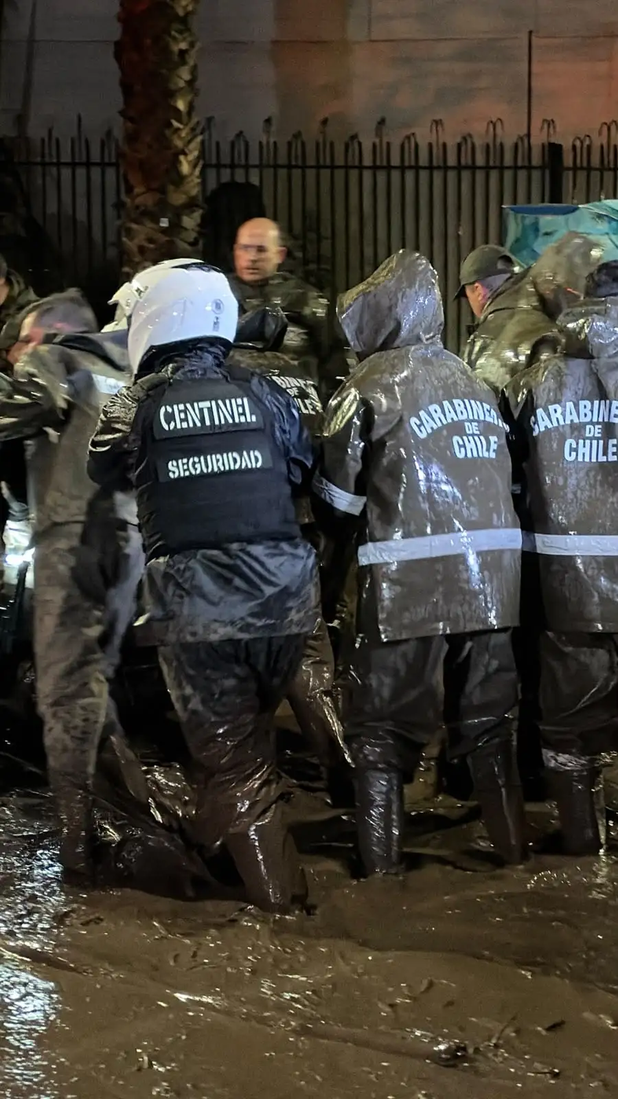 Guardias Centinel apoyando a Carabineros de Chile en emergencia